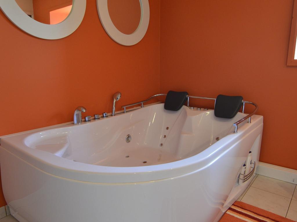 Cozy Holiday Home In Odeigne With Sauna 외부 사진